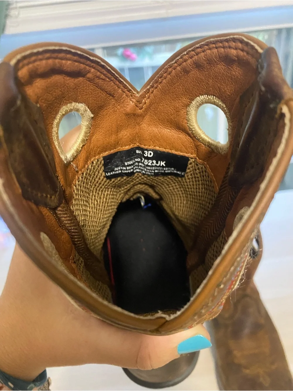 Kids Size 3 Justin Boots Brown Leather Western Boot